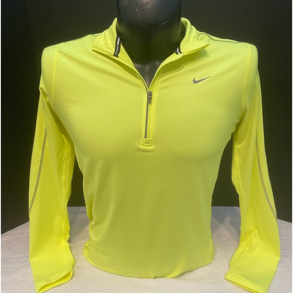 Woman’s Nike Running Neon long sleeve lightweight 1/4 zip collard shirt